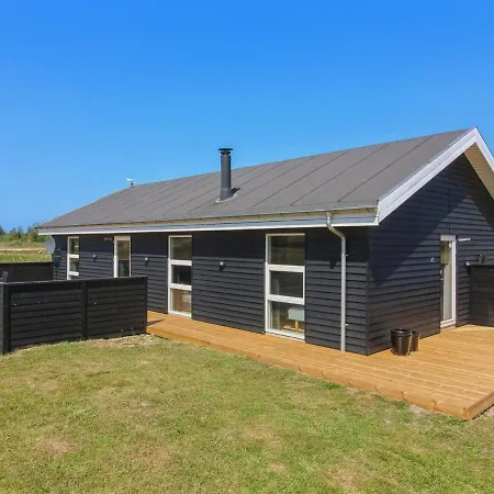 Holiday home Elenore - 900m From The Sea In Nw Jutland By Interhome *