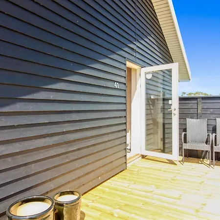 Holiday home Elenore - 900m From The Sea In Nw Jutland By Interhome *