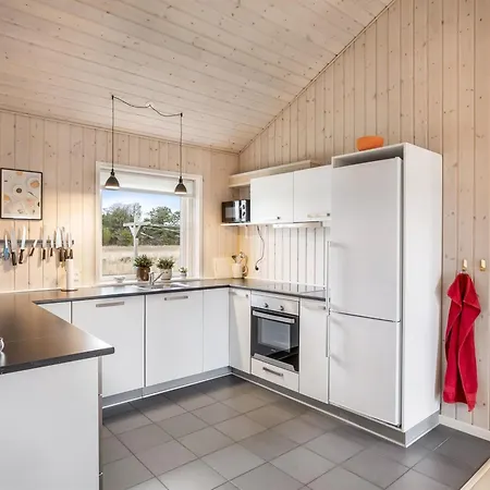 Feriehus Elenore - 900m From The Sea By Interhome Løkken