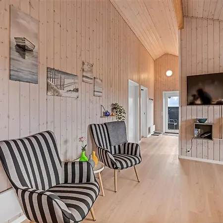 Elenore - 900m From The Sea By Interhome Løkken